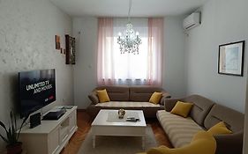 Center_Apartment_Lux