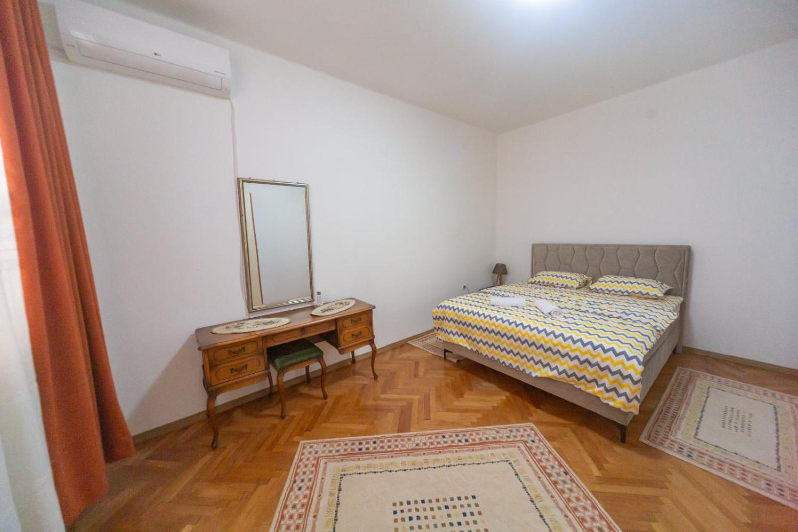 Center_Apartment_Lux Podgorica Esterno foto